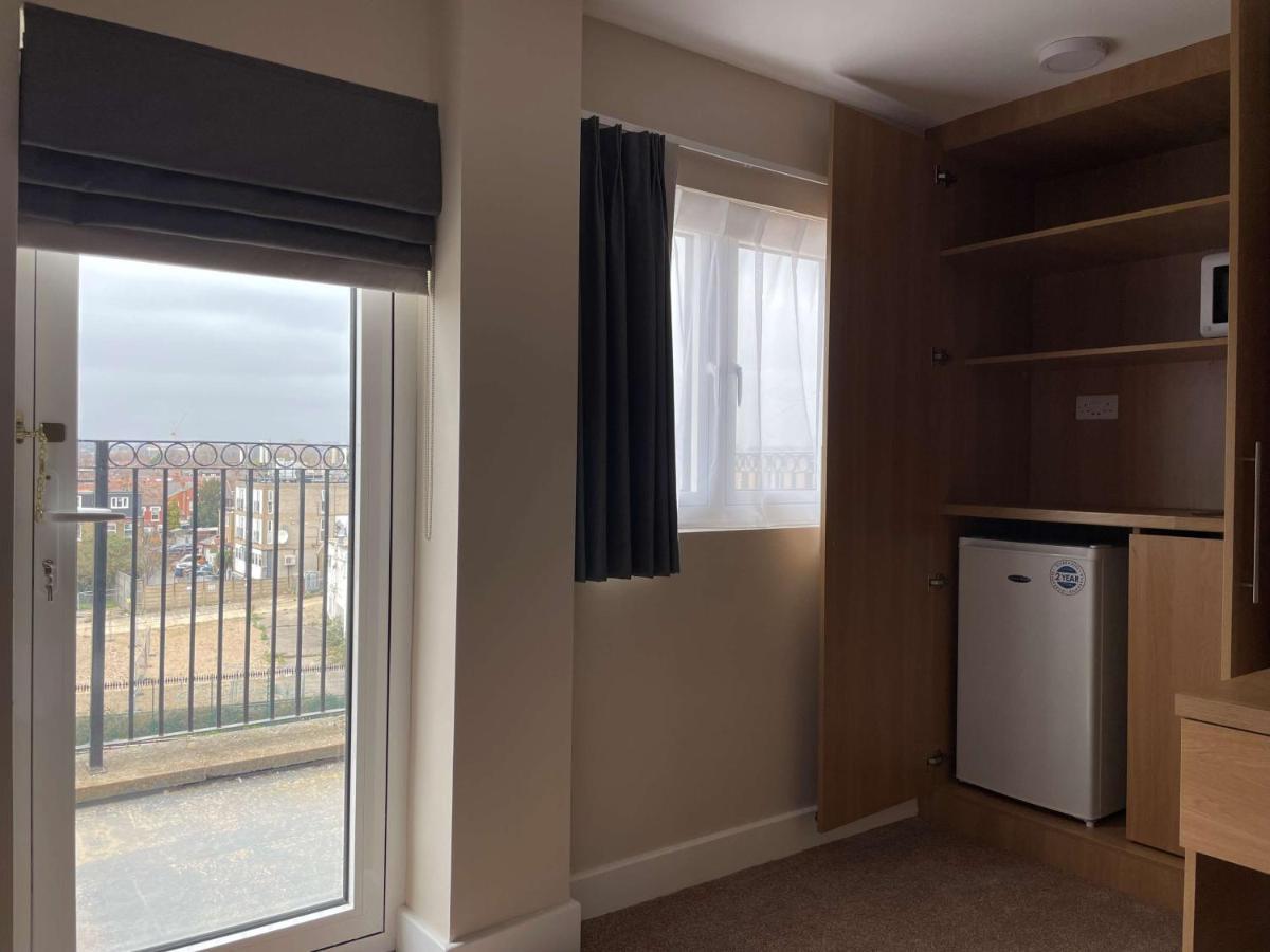 Best Western Northfields Ealing Hotel London Kültér fotó